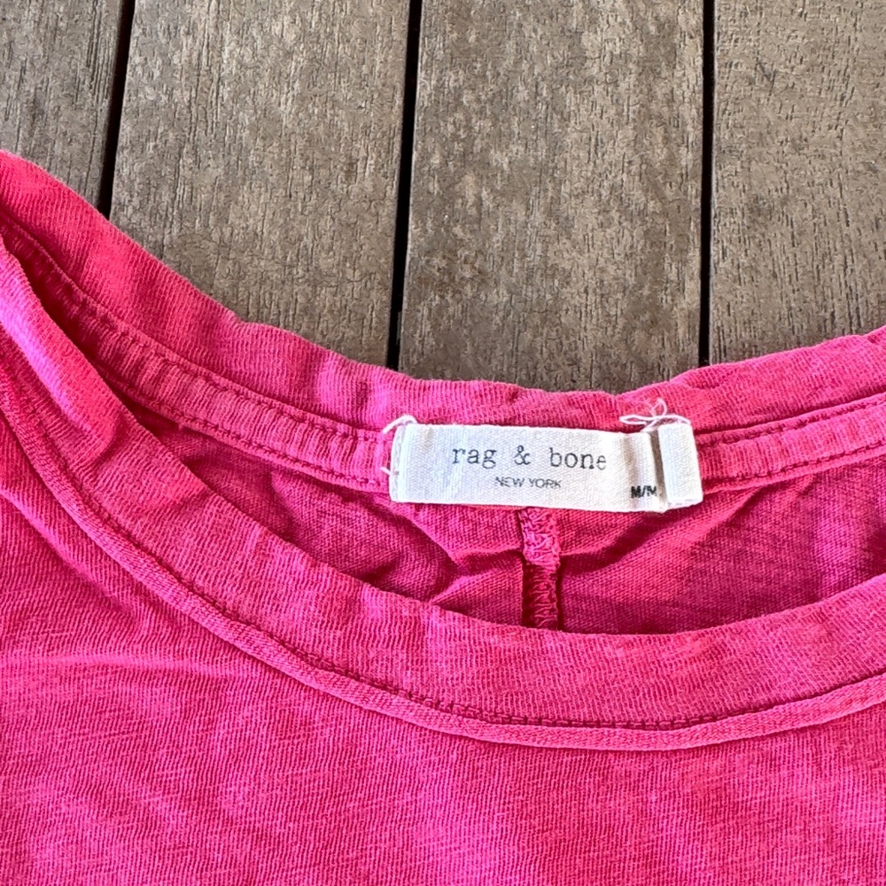 Pink T shirt - Picture 3 of 5